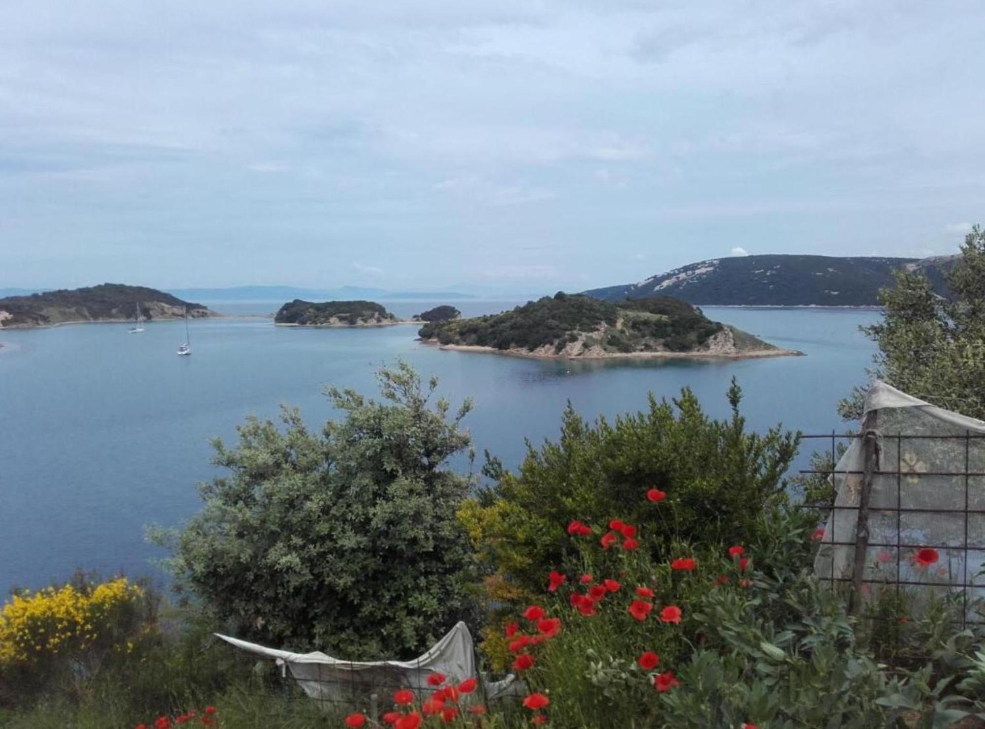 Guest House Green Corner Supetarska Draga Esterno foto